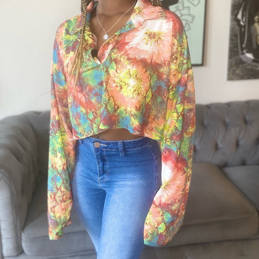 After the Party Long sleeve crop printed shirt